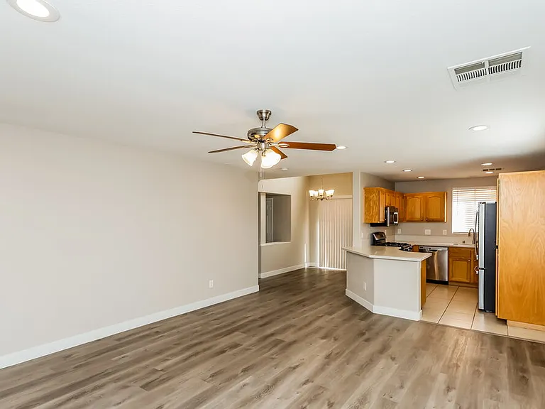 7309 Bindweed Rd — Photo 6