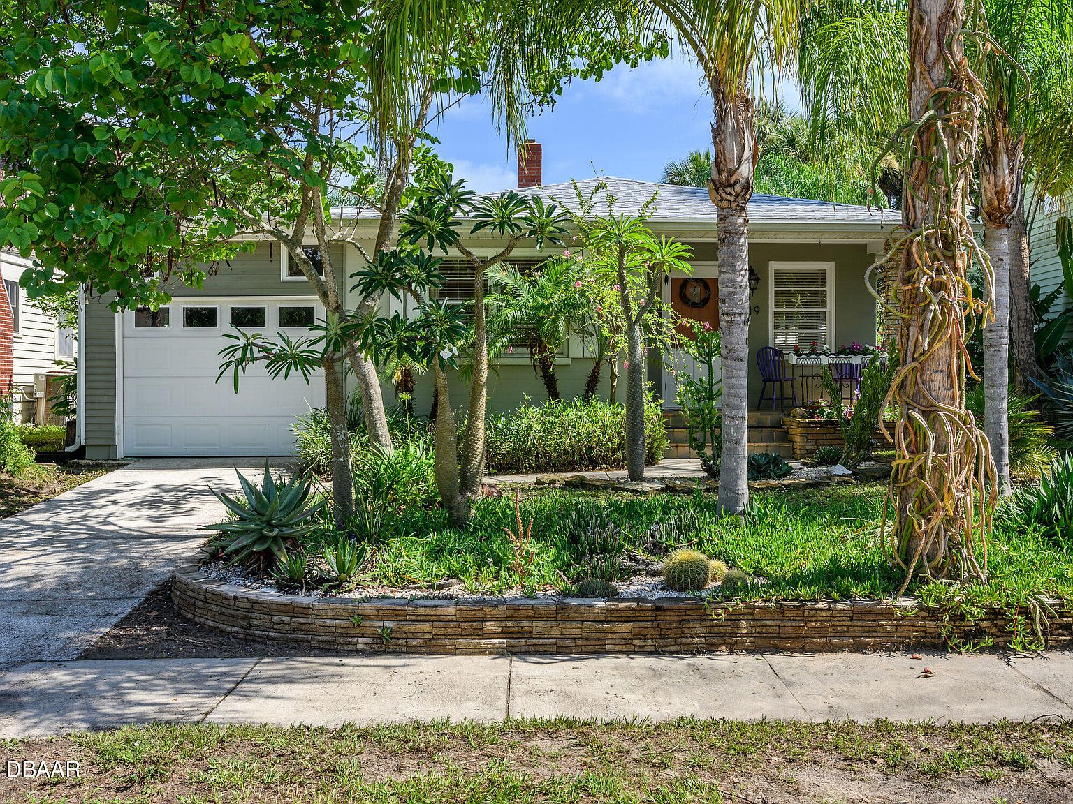 319 Braddock Ave, Daytona Beach, FL 32118 Zillow
