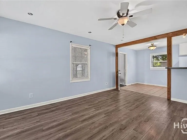 113 Gordon St — Photo 7