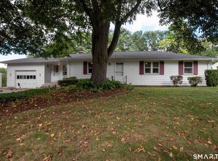 125 Country Ln, Bristol, CT 06010