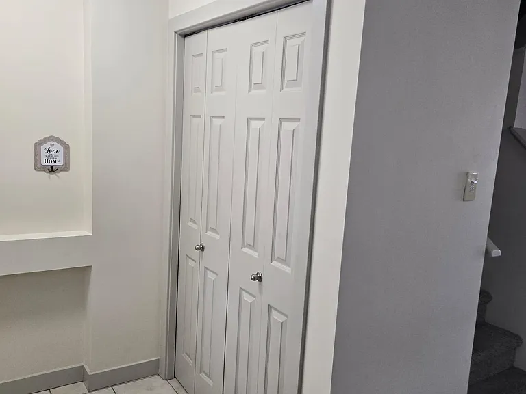 6074 Stanton Dr SW — Photo 3