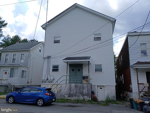 3rd image of 14 S 2nd St