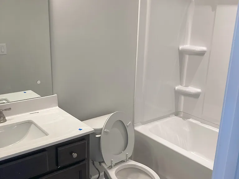 Full bath downstairs