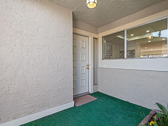 4th image of 1343 Charmwood Sq