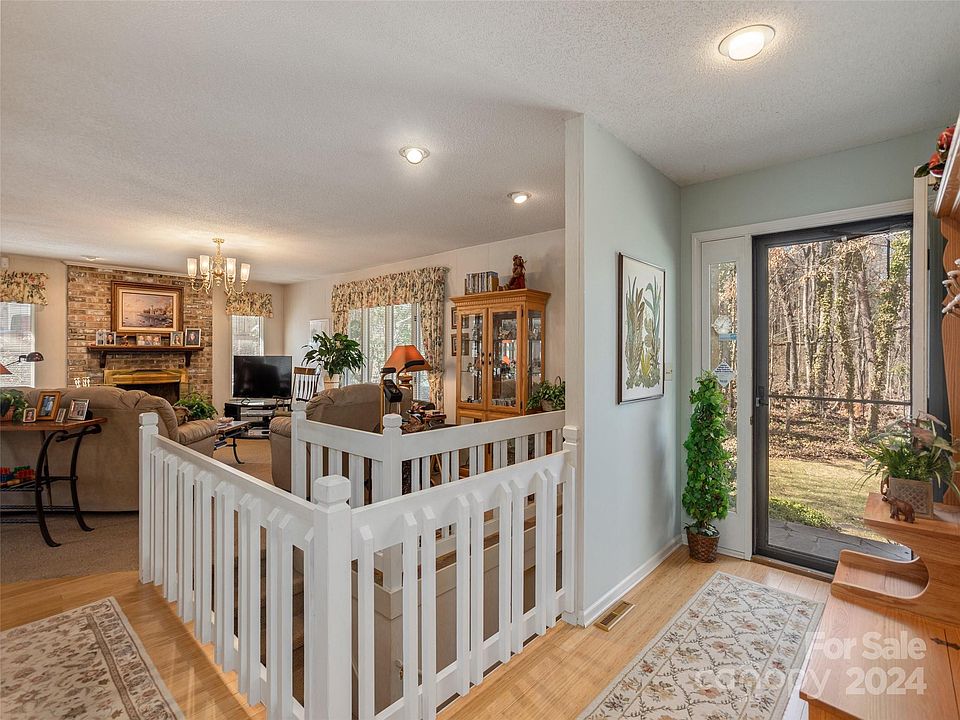177 Brightwater Dr, Hendersonville, NC 28739 Zillow