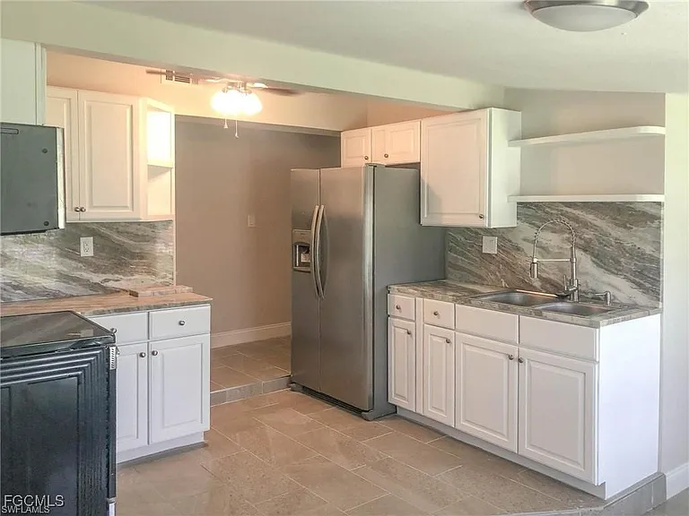 305 Bougainvillea Rd W — Photo 5