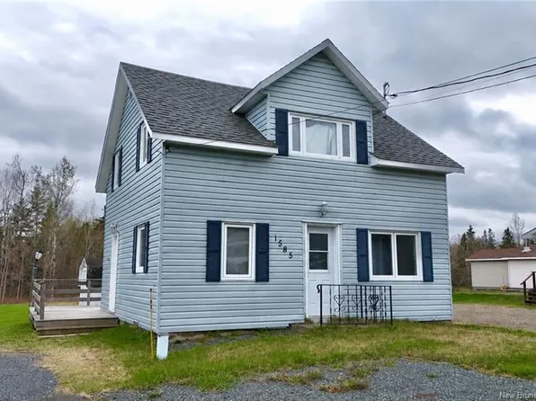 1585 Robertville, Beresford, NB E8K 2T5