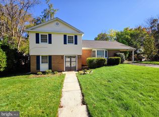 4221 N Valiant Ct, Annandale, VA 22003