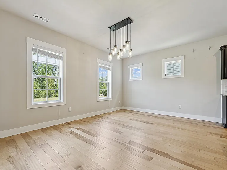 444 Beacon Ridge Blvd — Photo 9