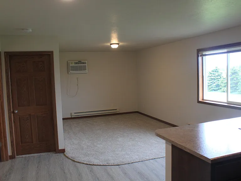 231 Centennial Dr — Photo 3