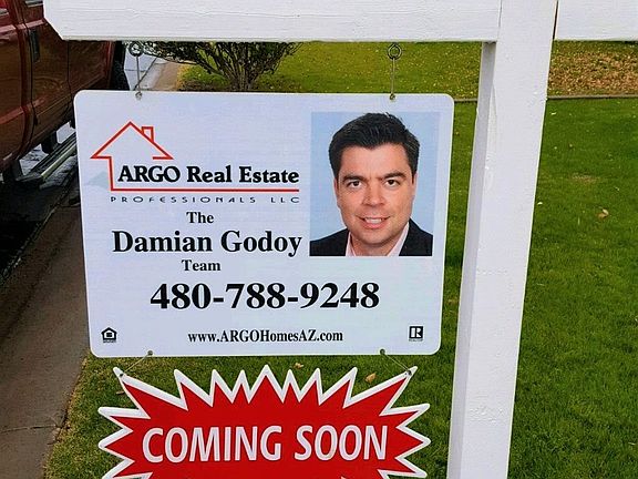 3rd image of 4909 E Magnus Dr