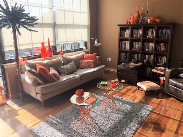 311 E Erie St, Milwaukee, WI 53202