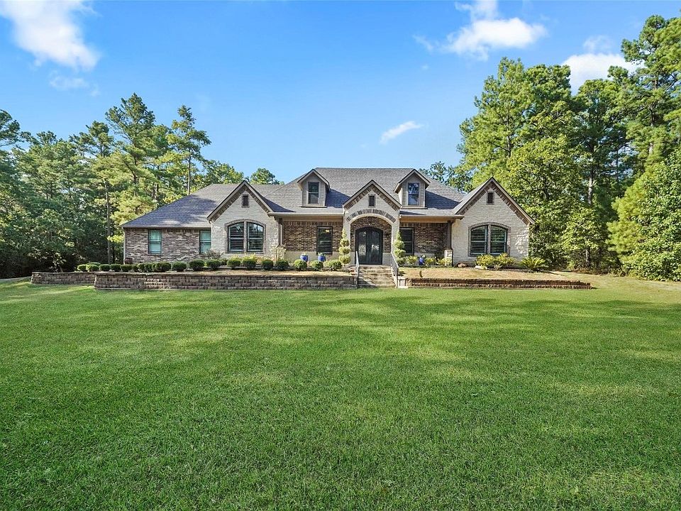 1st image of 9281 Amelia Dr