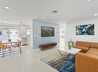 6340 Coolidge St, Hollywood, FL 33024