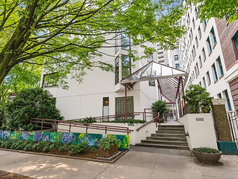 1st image of 1042 Nelson St #602