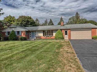 303 Fairview Dr, Lititz, PA 17543