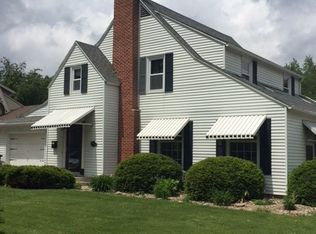 401 W Main St, Waukon, IA 52172