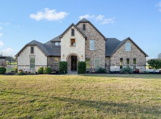 415 Hidden Lakes Blvd, Gunter, TX 75058