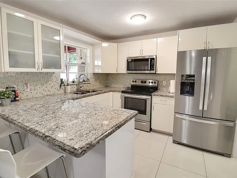 17920 NW 68th Ave #31 — Photo 11