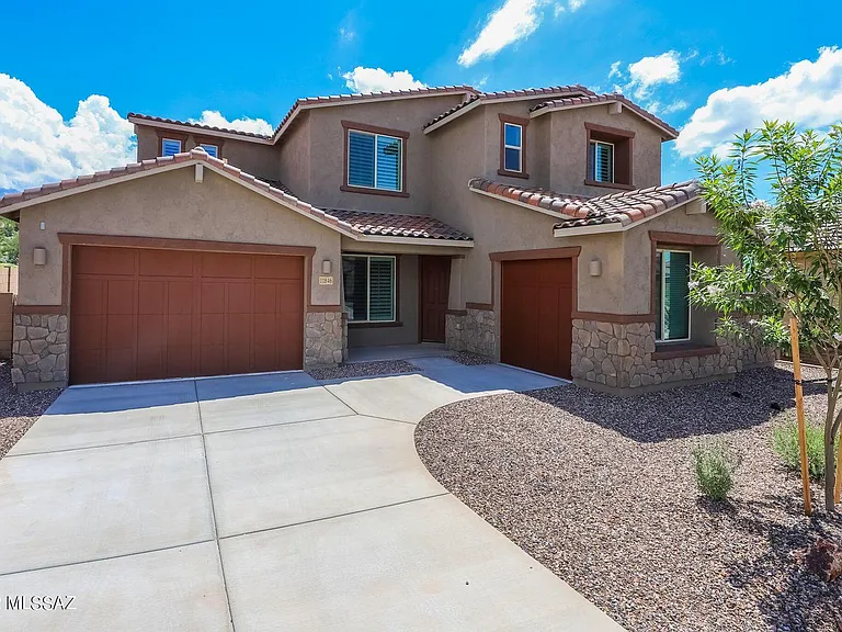 11846 N Silver Village Pl — Photo 2