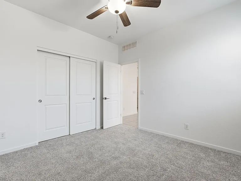37201 N Canter St — Photo 29