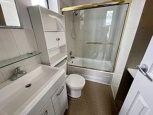 Rented by Corcoran | media 16