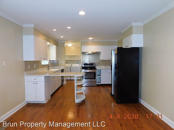 4th image of 8028 Hayden Dr