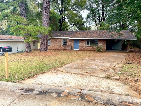 103 Lovett Dr, Clinton, MS 39056