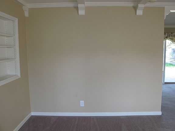 4th image of 3139 Bertis Dr