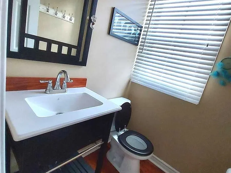880 Leslie Valley Dr #M2ND — Photo 7