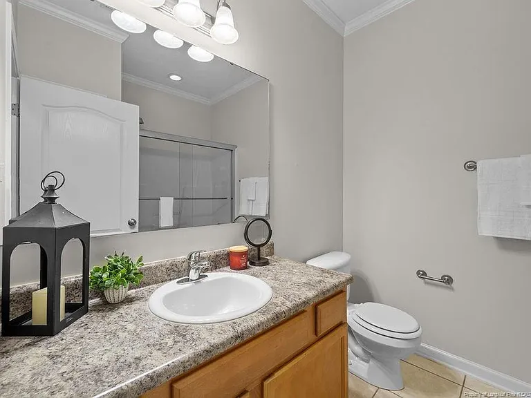 1329 Kershaw Loop #138 — Photo 12