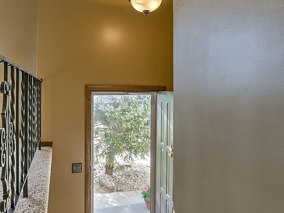 2nd image of 6206 S 143rd St