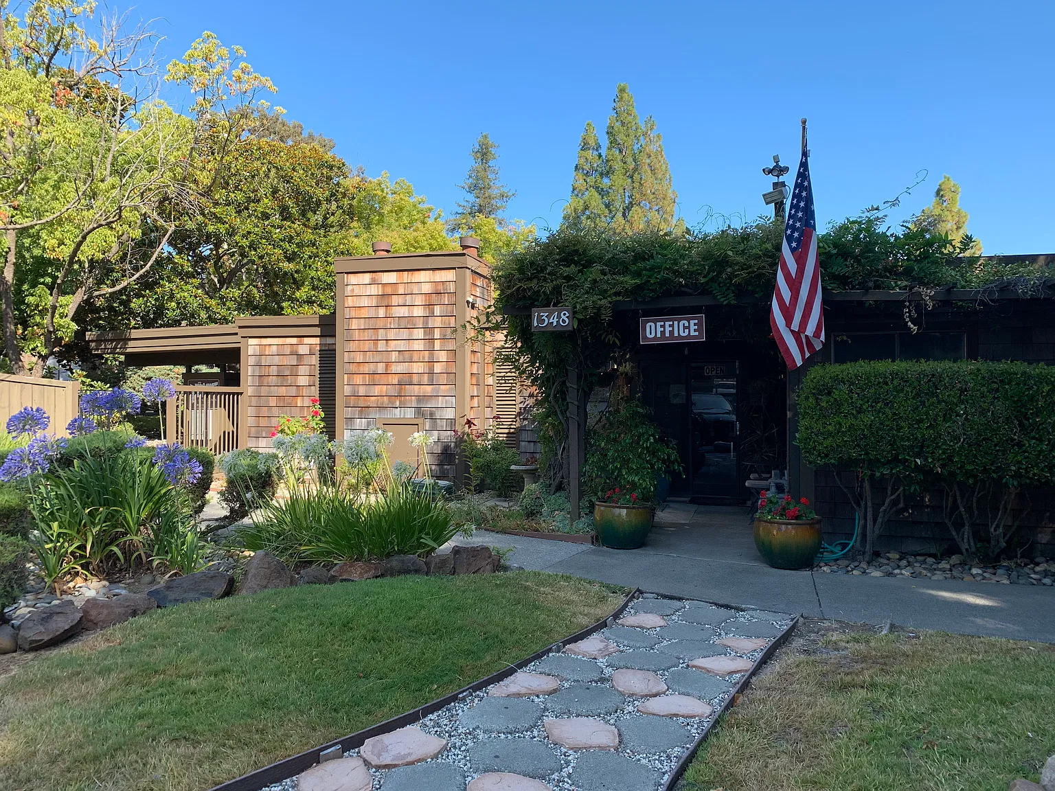 1 bed, $2,450 — Photo 2