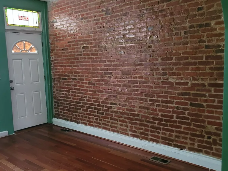 3314 McElderry St — Photo 1