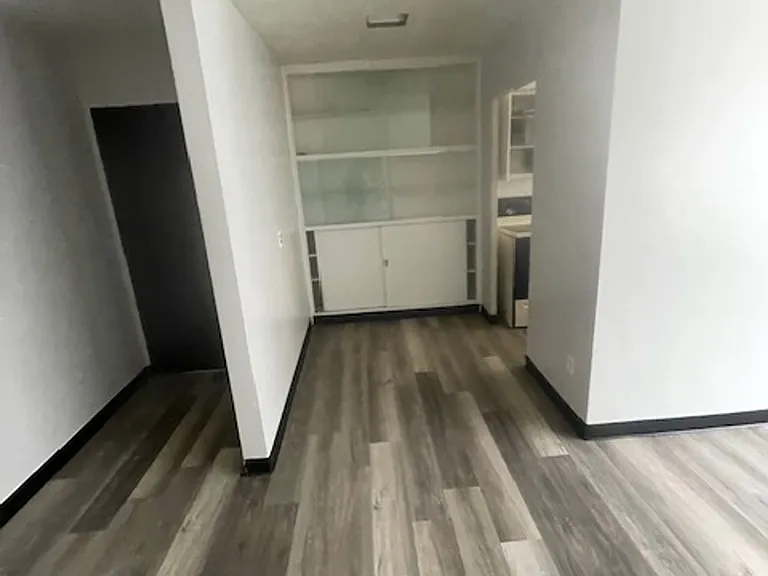 828 Illinois Ave SW — Photo 3