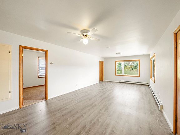 2nd image of 420 N 8th St
