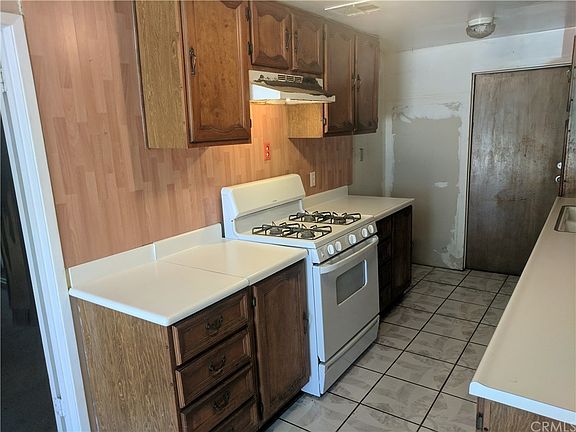 4th image of 13494 California St