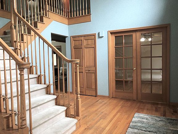 3rd image of 2886 Wagonwheel Dr