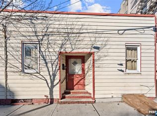 6307 Dewey Ave, West New York, NJ 07093