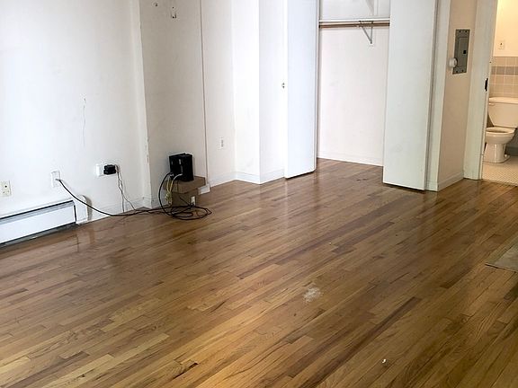 4th image of 25-76 36th St #1F