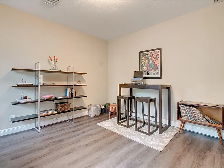 13011 Finch Brook Dr — Photo 10