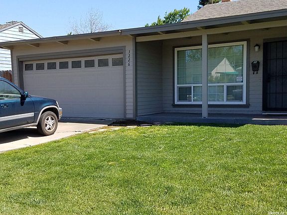 2nd image of 3226 W Sonoma Ave