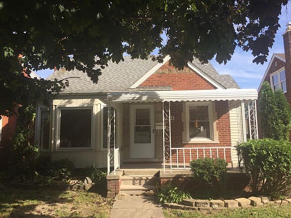 2nd image of 8013 Winona Ave