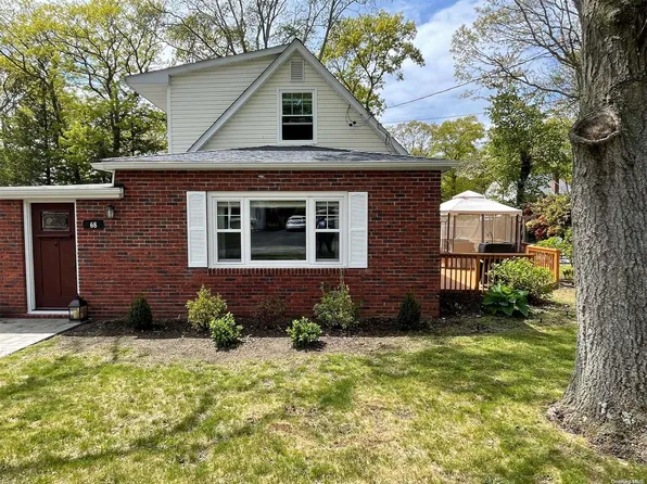 68 Mitchell Drive, Sound Beach, NY 11789