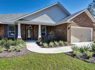 6183 Chester Dr, Pensacola, FL 32526