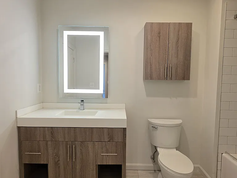 216 Arch St #406 — Photo 18