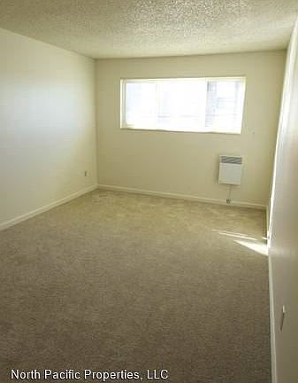4th image of 2231 Franklin Ave E APT 104