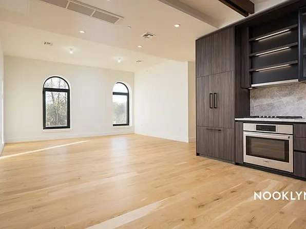 10 Quincy St APT 4D, Brooklyn, NY 11238