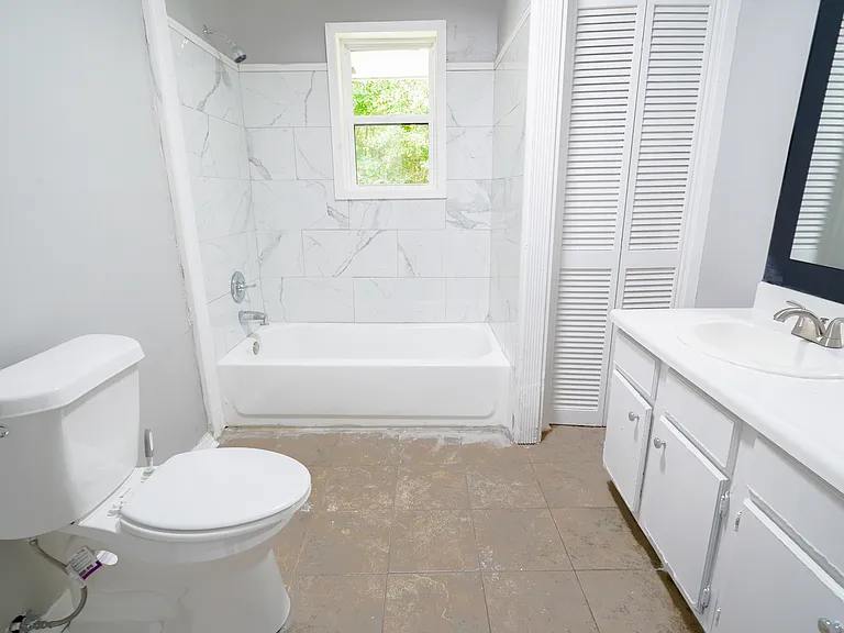 806 E Verbena Ave — Photo 12