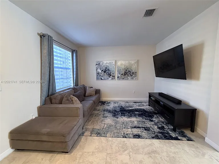 24950 SW 114th Ave — Photo 10